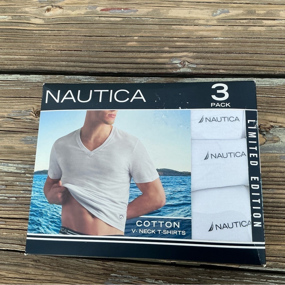 Nautica Mens Limited Edition White T-Shirts 3-Pack New In Box Size XL